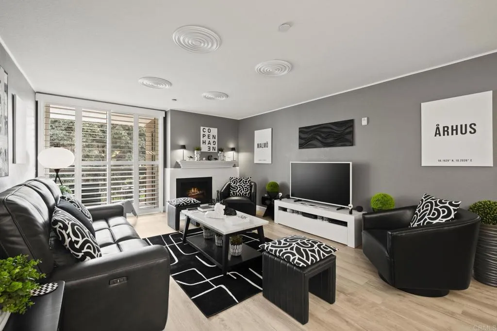 Photo #7: PTP2601116 Listing: Photo #7