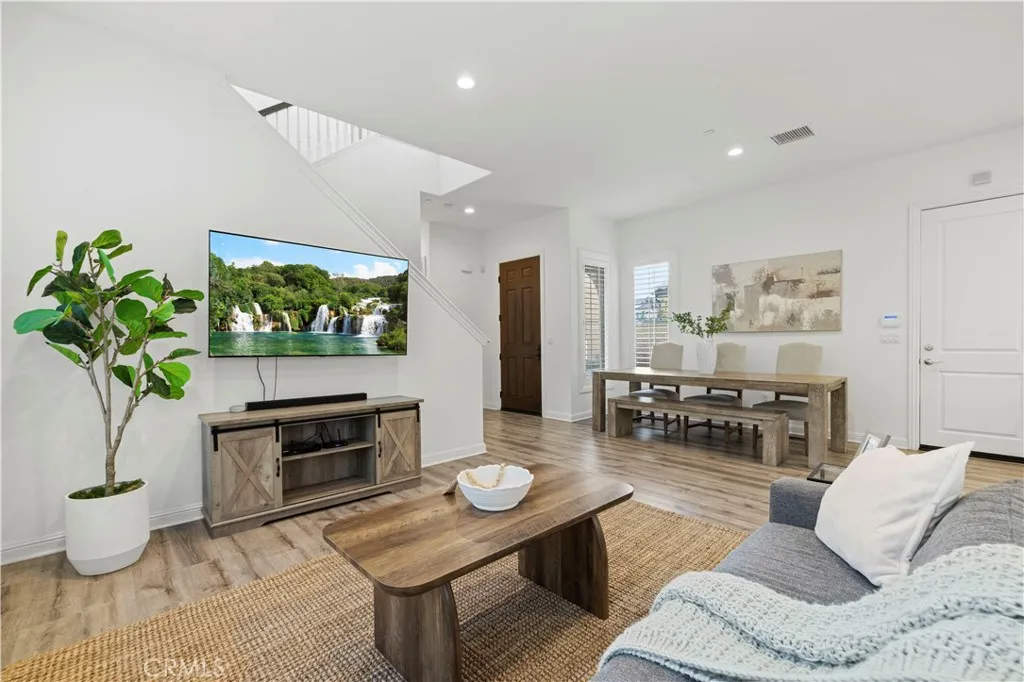 20629 W Chestnut Circle, Porter Ranch, CA 91326 - Photo 2 of 57, Porter Ranch, CA