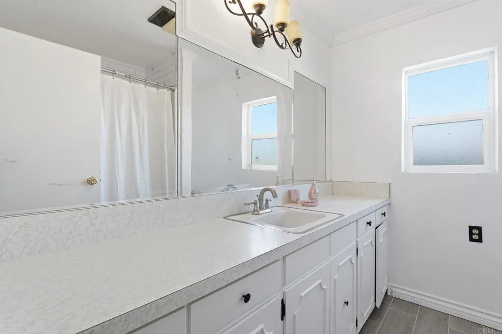 https://cdn.realtyfeed.com/cdn/127/306641986/694eff803346ed343a224bad49c2403a.webp