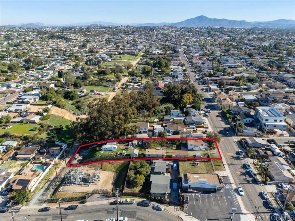 https://cdn.realtyfeed.com/cdn/127/306642033/82eb41ea21fcc8d4b1e9a49950a956bc.webp