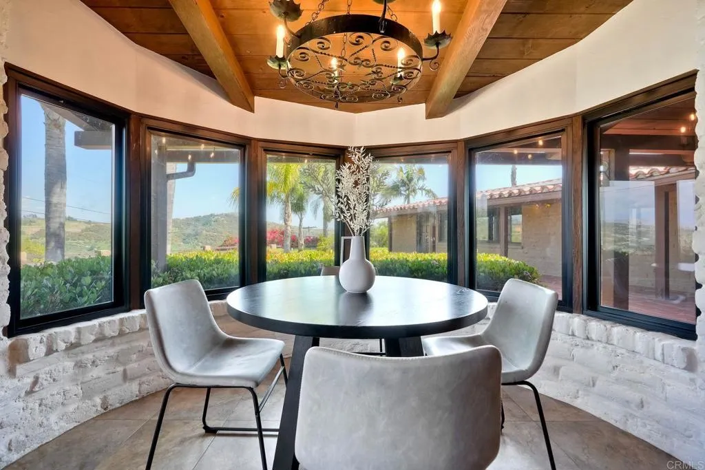 https://cdn.realtyfeed.com/cdn/127/306642034/8c2835dec29339d8f04671b140389134.webp