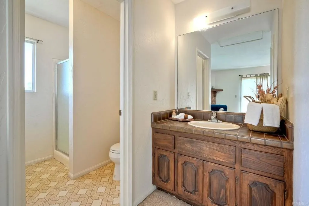 https://cdn.realtyfeed.com/cdn/127/306642034/ff1d63aabfe58f649a6c2cfc14e3c961.webp