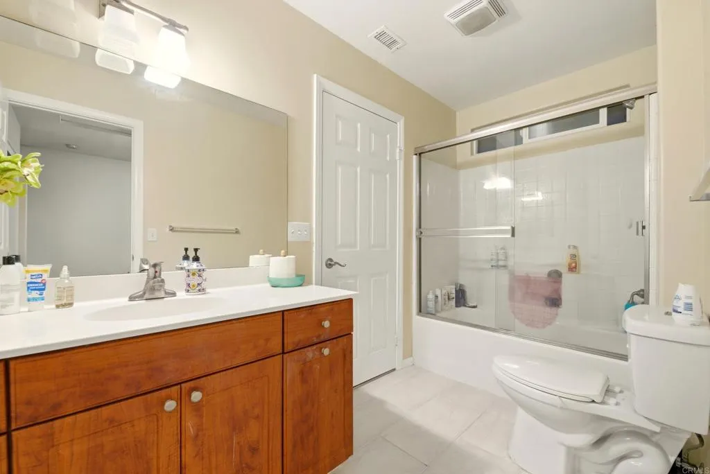 https://cdn.realtyfeed.com/cdn/127/306642051/498ce877a816ce585deb9b4aed0a7b6d.webp