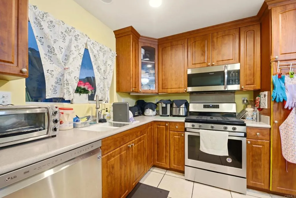 https://cdn.realtyfeed.com/cdn/127/306642051/68838a17bebfb01a05fab9a806e73c16.webp