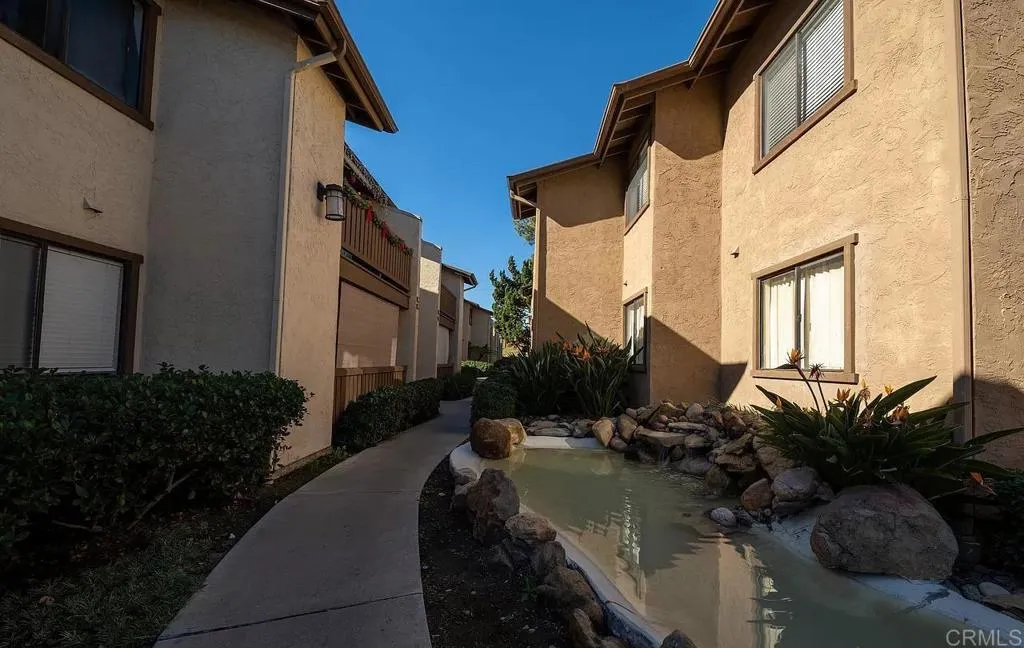https://cdn.realtyfeed.com/cdn/127/306642078/1fd52415e0ad48056f4c071d0a543e44.webp