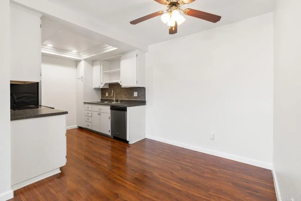 https://cdn.realtyfeed.com/cdn/127/306642078/72367ca9425b81db15687a5d9b1b7a89.webp