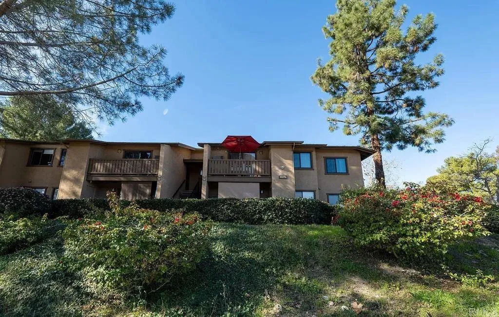 https://cdn.realtyfeed.com/cdn/127/306642078/8d32a13d0246bc7327af98187f368acd.webp
