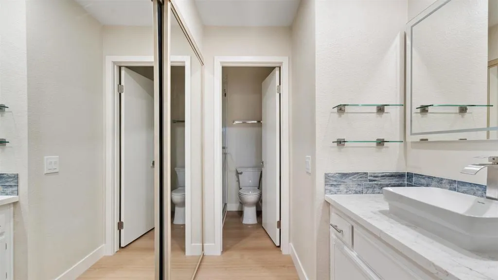 https://cdn.realtyfeed.com/cdn/127/306642080/a56aab216b67340ed845087ffa27bea7.webp
