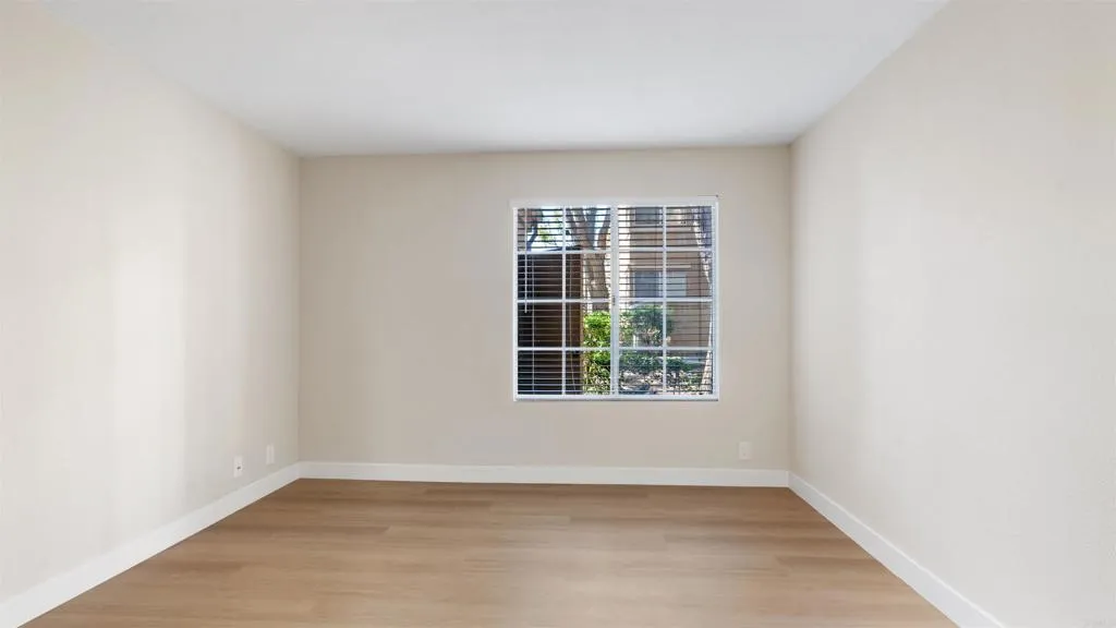 https://cdn.realtyfeed.com/cdn/127/306642080/e4cde5803df22b794654a9d8160d7144.webp