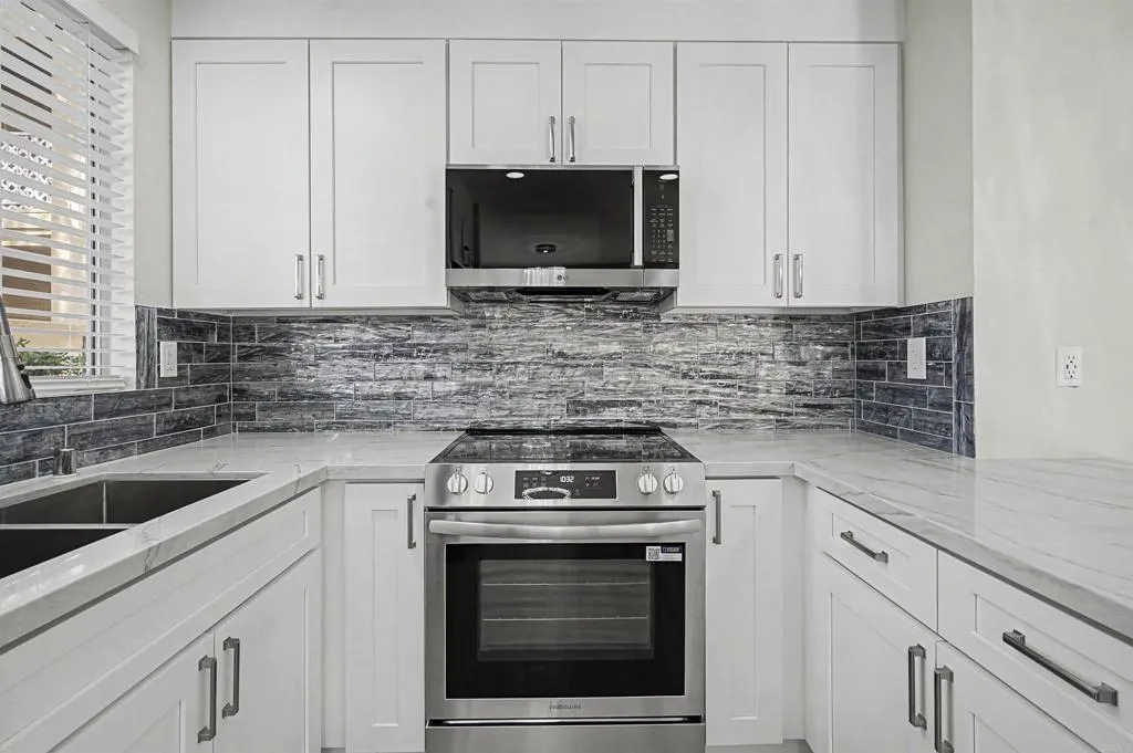 Photo #2: PTP2601121 Listing: Photo #2