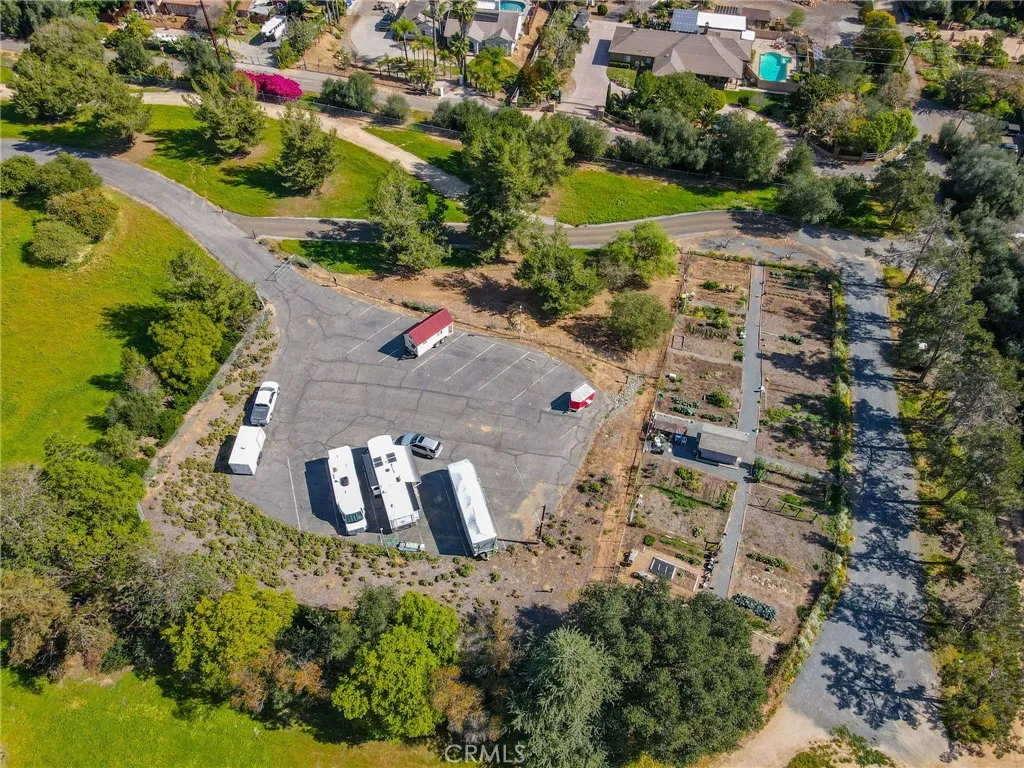 https://cdn.realtyfeed.com/cdn/127/306642132/50c80d79ebe4ed272c2a6c9c39348b45.webp