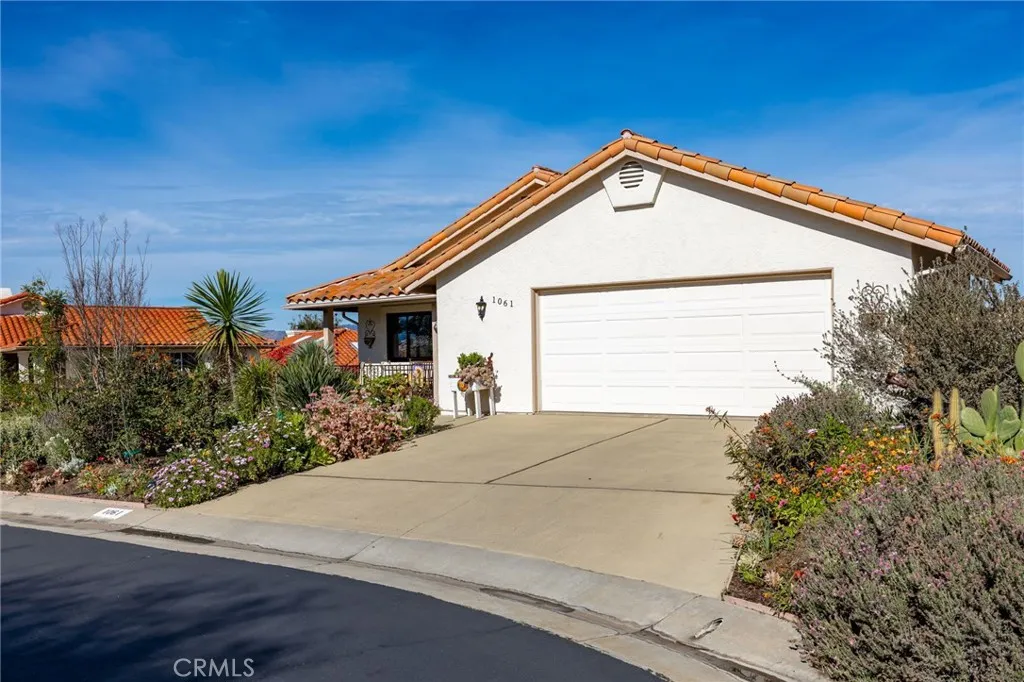 https://cdn.realtyfeed.com/cdn/127/306642132/8194b4a02df0239b36e27413d582cd9b.webp