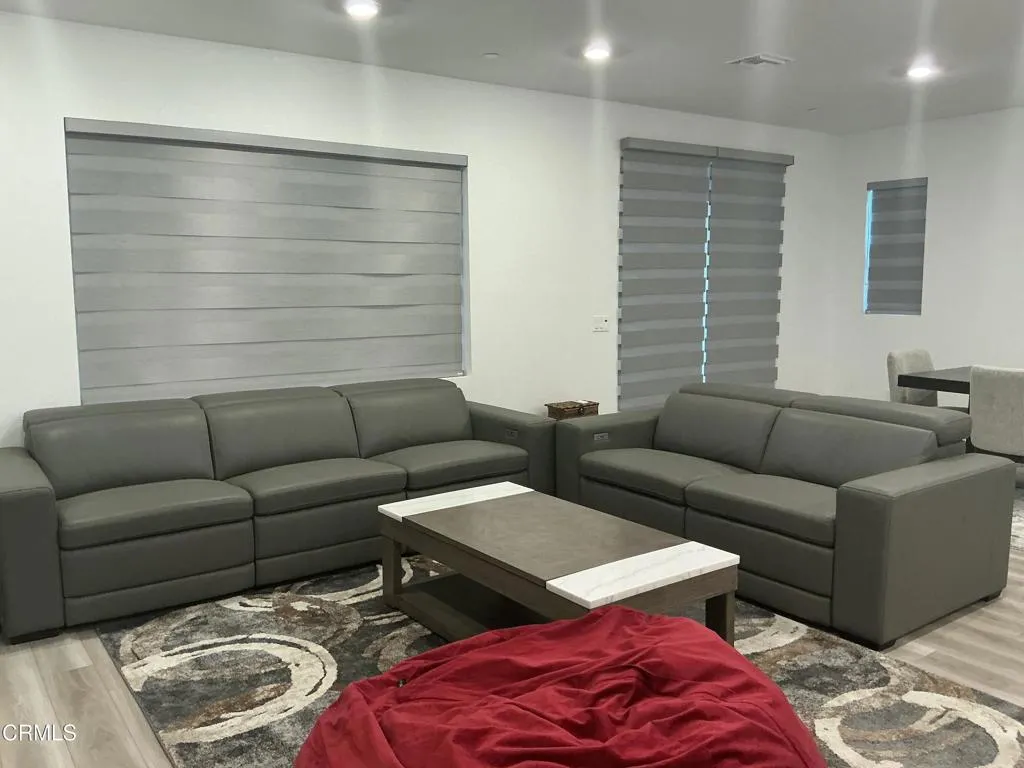 3311 Topaz Lane, Lancaster, CA 93535 - Photo 4 of 23, Lancaster, CA