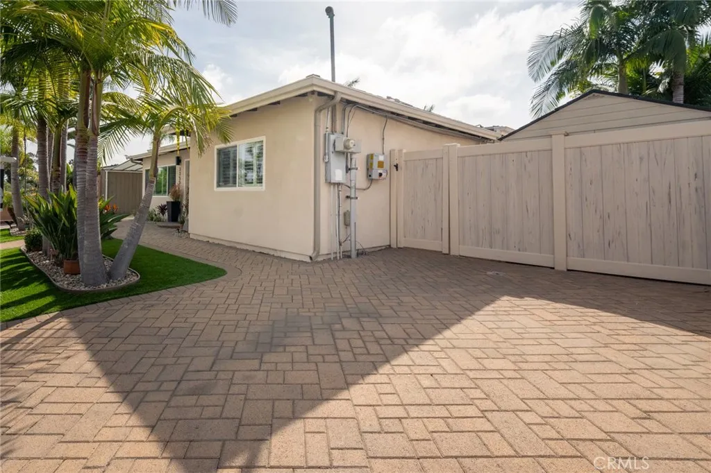 https://cdn.realtyfeed.com/cdn/127/306642140/59e137c683899a1658285f0fcd315c9c.webp