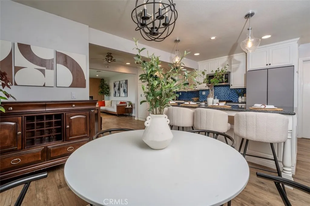 https://cdn.realtyfeed.com/cdn/127/306642140/c9c02b604d920660dd44b047619b3b9b.webp