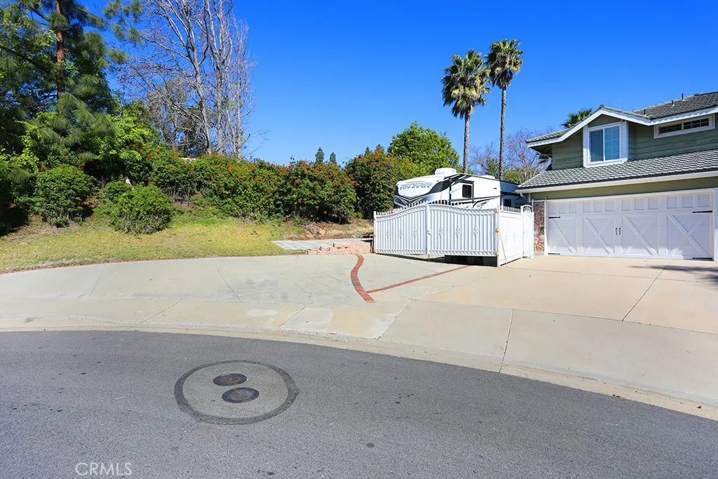 5690 Avenida Barcelona, Yorba Linda, CA 92887 - Photo 4 of 54, Yorba Linda, CA