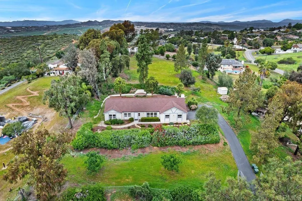 https://cdn.realtyfeed.com/cdn/127/306642165/0c9420400c5939d9ff9464d6e81f63e0.webp