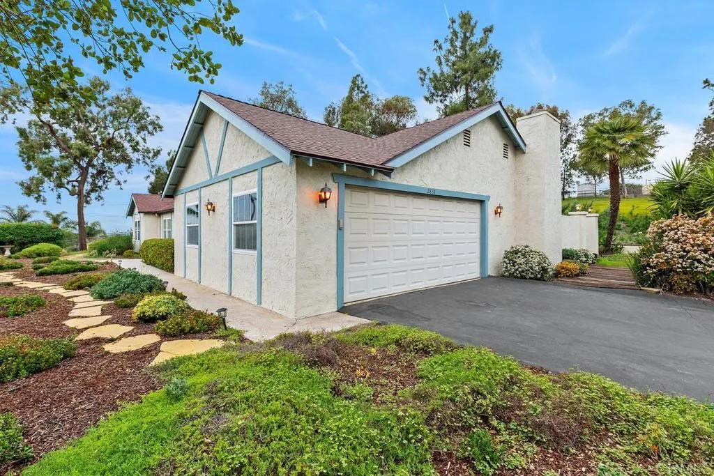 https://cdn.realtyfeed.com/cdn/127/306642165/42ba053b9b56357692e99314fe98db41.webp