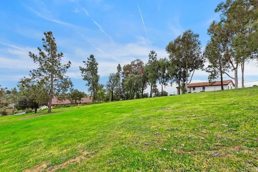 https://cdn.realtyfeed.com/cdn/127/306642165/79233009139510b175e3931ba581e94e.webp