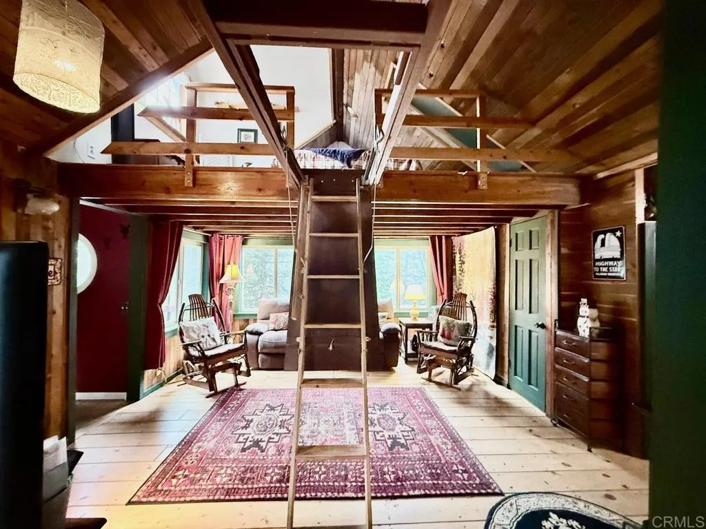 https://cdn.realtyfeed.com/cdn/127/306642190/04fcd4b5c78937d5dee644bd6d6fc238.webp