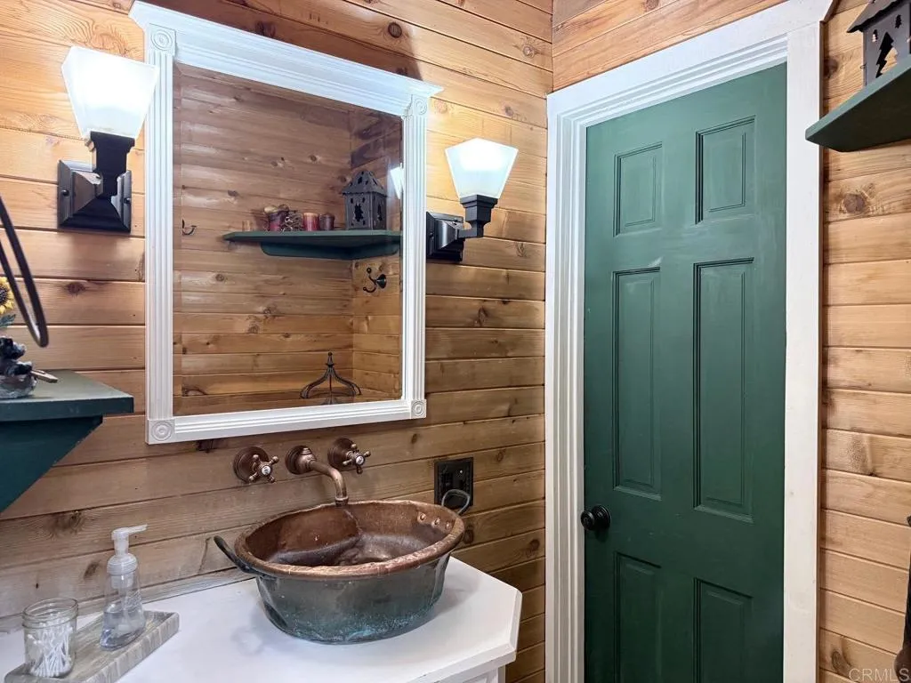 https://cdn.realtyfeed.com/cdn/127/306642190/1f0e8a1d7b4b473e34b15b8240e6b74f.webp
