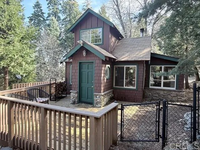 https://cdn.realtyfeed.com/cdn/127/306642190/8825a646adf15986f633fb3ecef032ea.webp