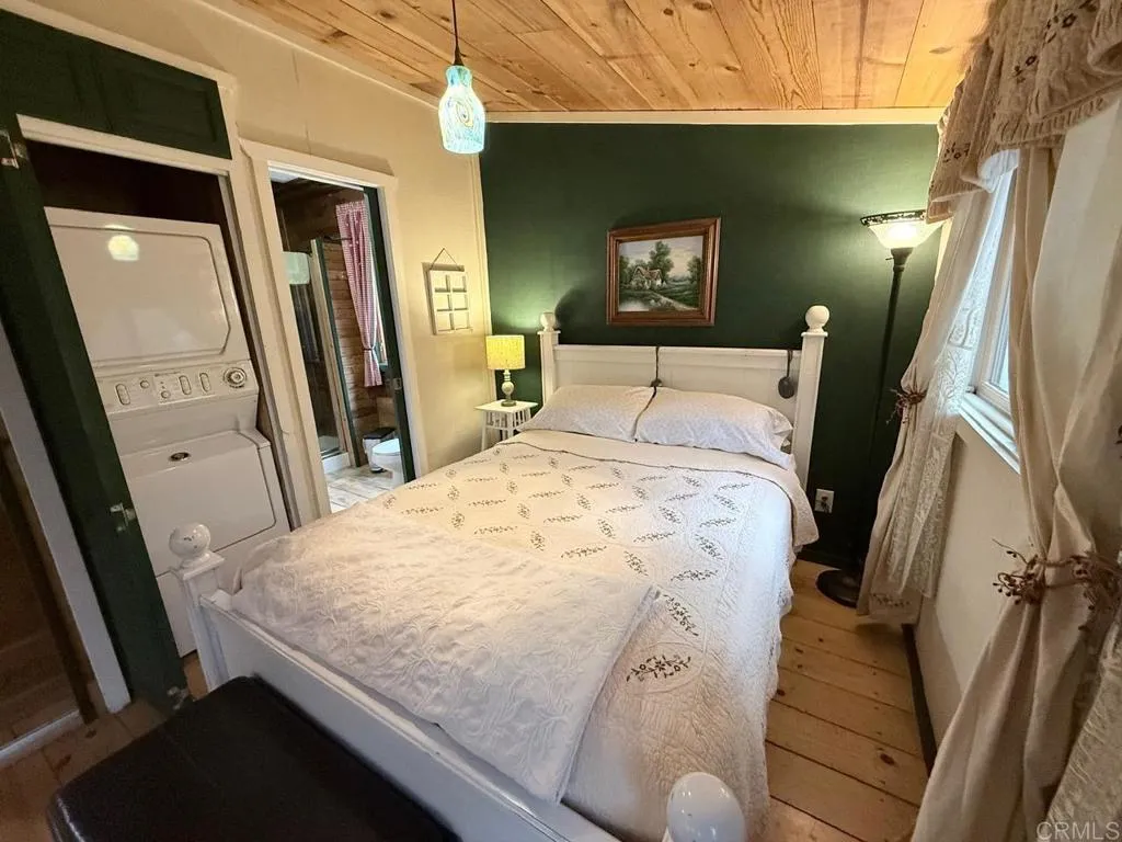 https://cdn.realtyfeed.com/cdn/127/306642190/bcc0bc4668ee41db094af86872645800.webp