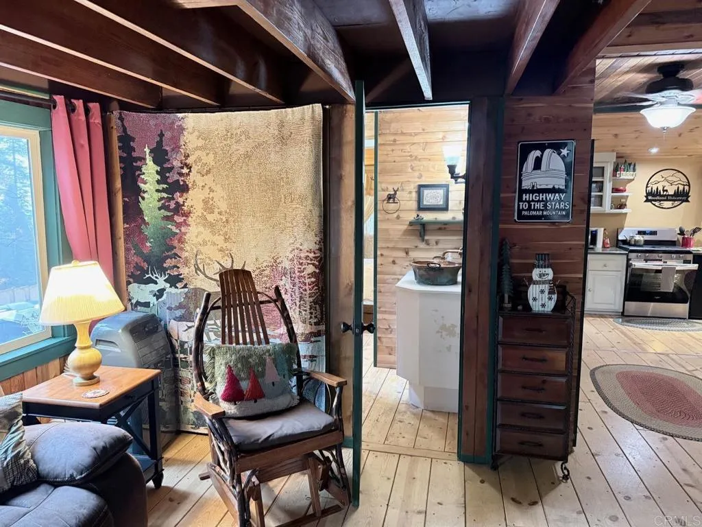 https://cdn.realtyfeed.com/cdn/127/306642190/d283d6a495617b0cf36dbd303cac96fc.webp