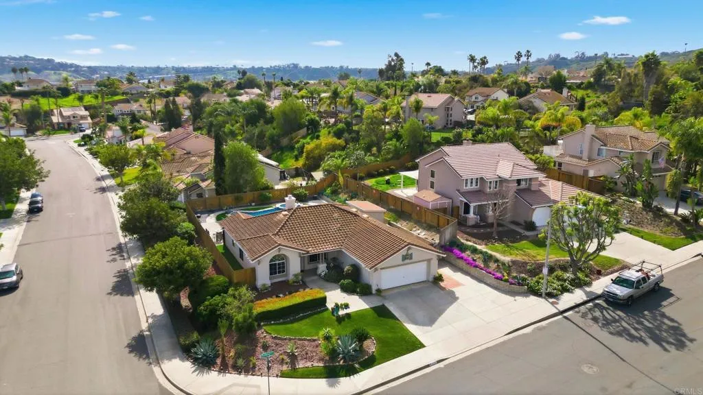 https://cdn.realtyfeed.com/cdn/127/306642256/7321b25d6a21a226bdcf881d2ebaf89c.webp