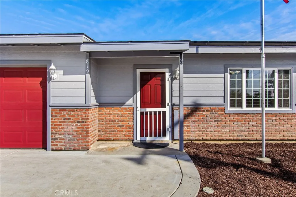 https://cdn.realtyfeed.com/cdn/127/306642260/1968876832aac8517e6787e2cc303d10.webp