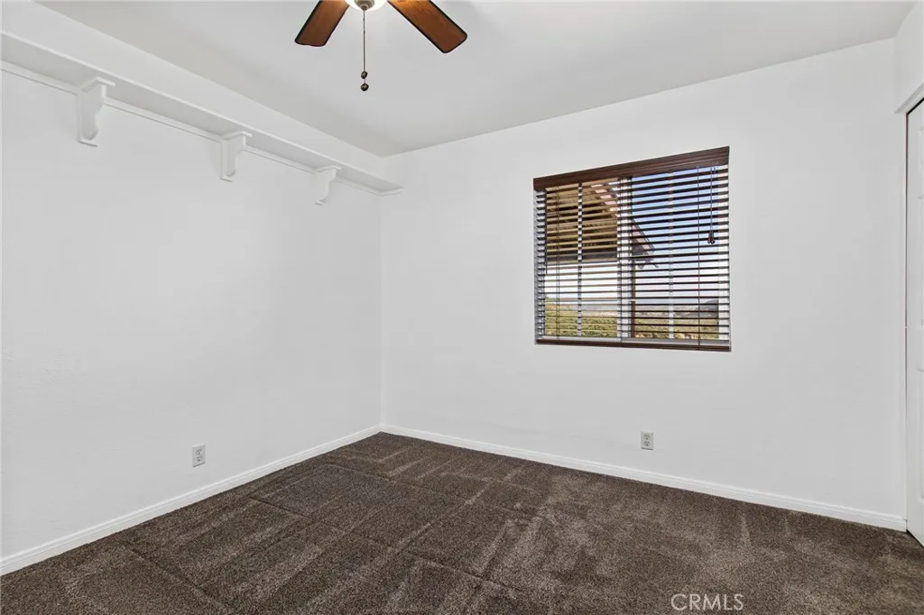 https://cdn.realtyfeed.com/cdn/127/306642260/1a51d0c4c41d4169fec14cc801ef34a1.webp