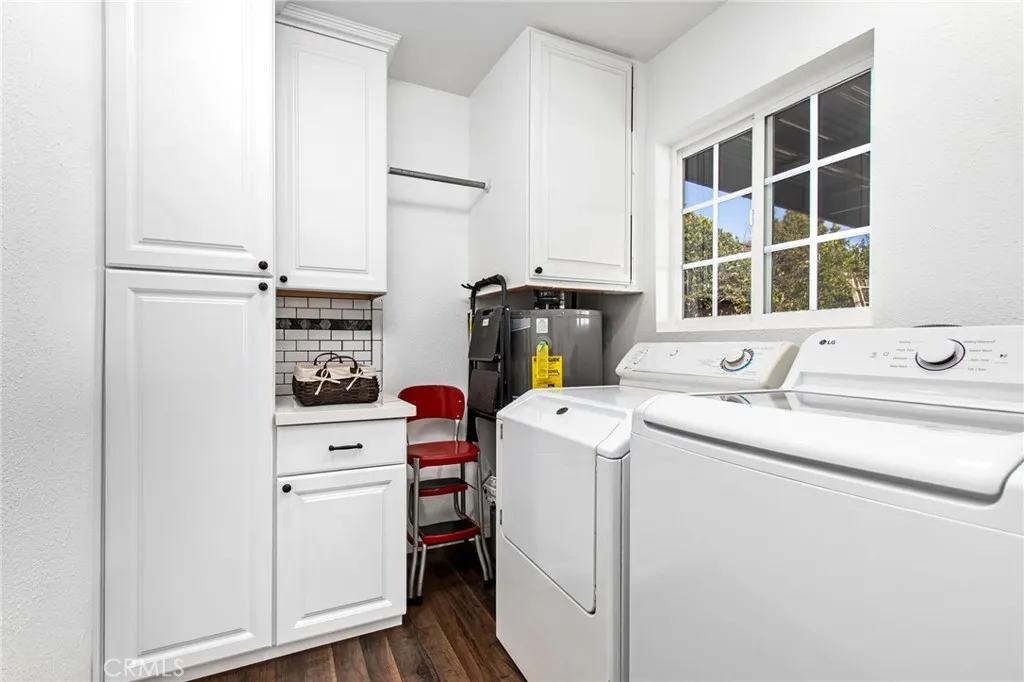 https://cdn.realtyfeed.com/cdn/127/306642260/688adf422f921bfc927c24113db376c6.webp