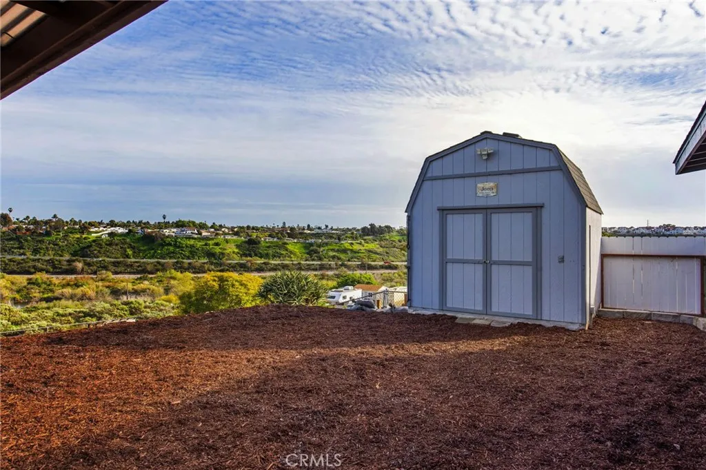 https://cdn.realtyfeed.com/cdn/127/306642260/958d81b9911c3cec452a834e36a648d6.webp