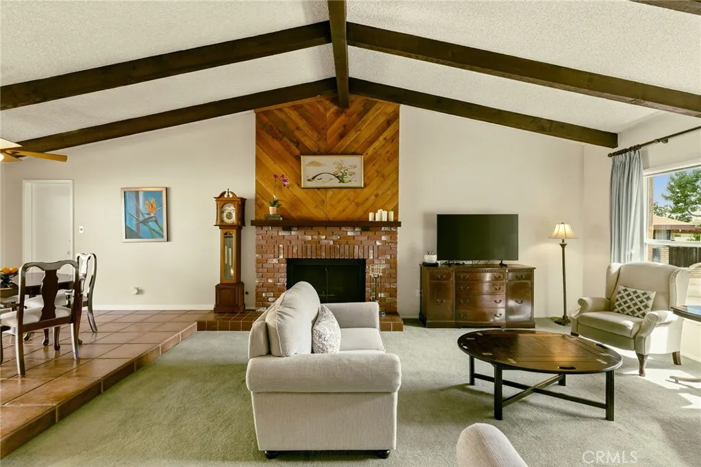 2217 Crescent, Montrose, CA 91020