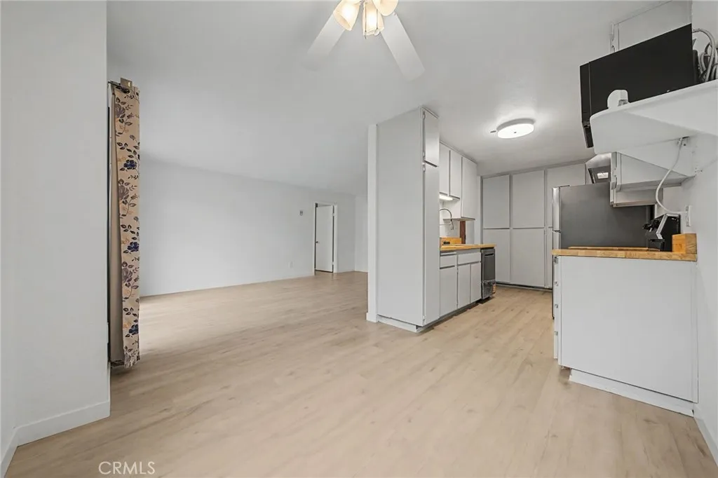 https://cdn.realtyfeed.com/cdn/127/306642326/07aa719a740d5b3dacea1212c49a0245.webp