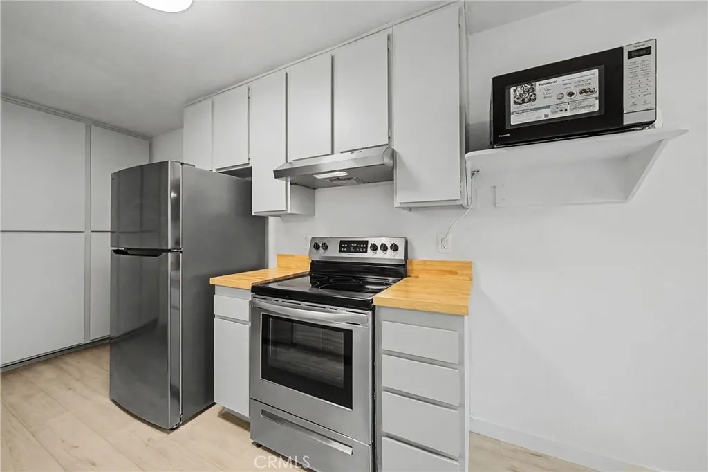 https://cdn.realtyfeed.com/cdn/127/306642326/1154c37d7c00ca470d45bcd9077aa064.webp