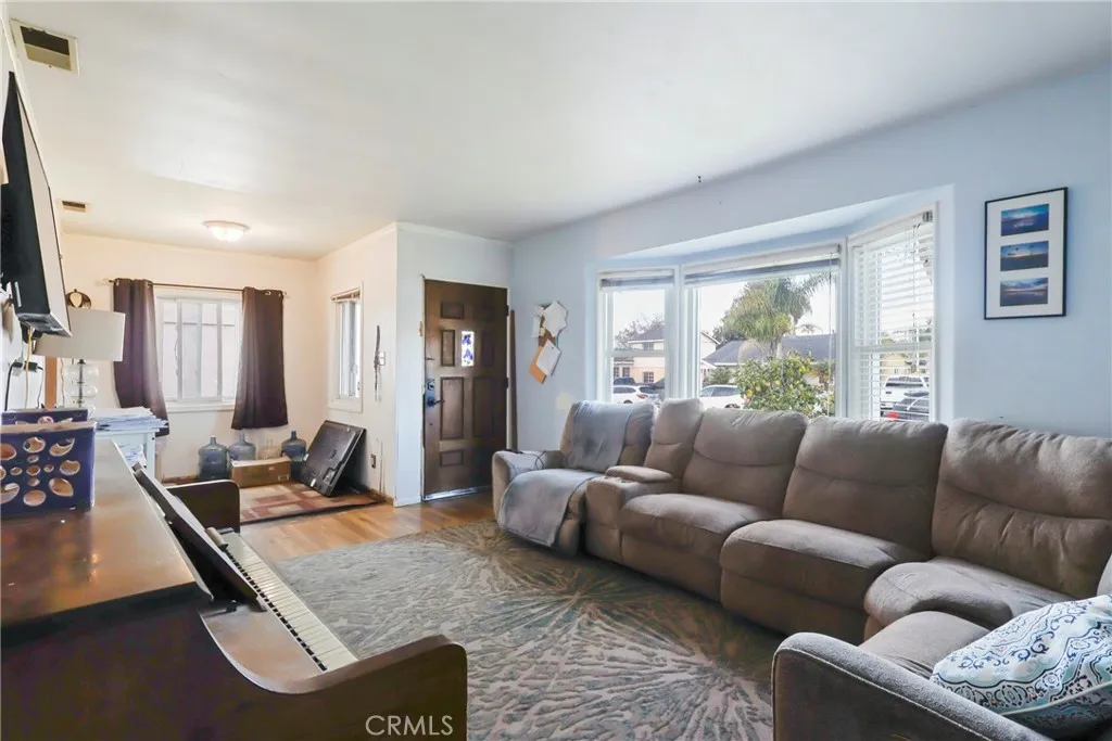 2813 Pinckard, Redondo Beach, CA 90278 - Photo 4 of 19, Redondo Beach, CA