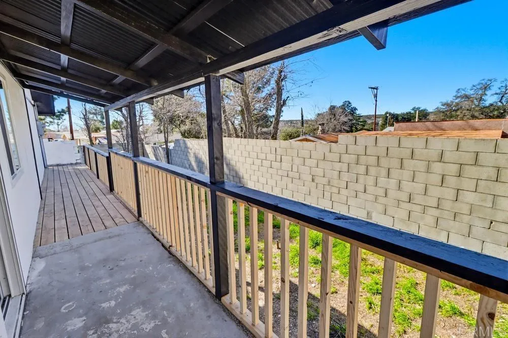 https://cdn.realtyfeed.com/cdn/127/306642408/820506f1d892754eeb11b63b4af8469c.webp