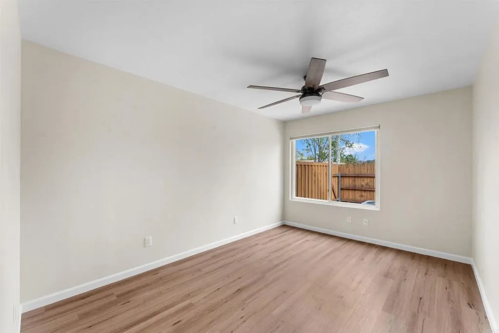 Photo #10: NDP2601382 Listing: Photo #10