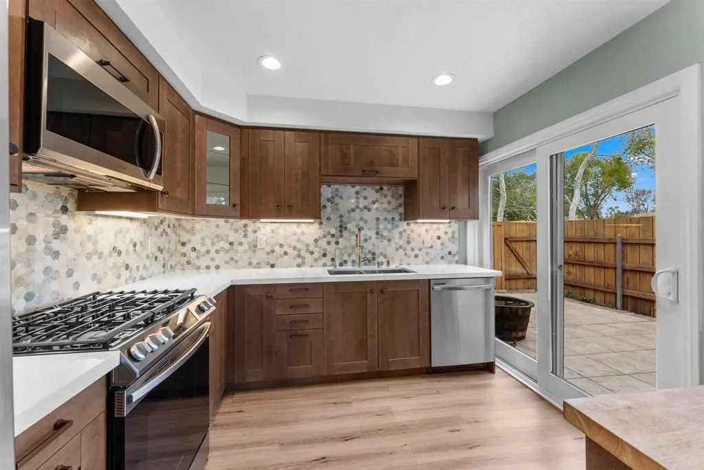 Photo #7: NDP2601382 Listing: Photo #7