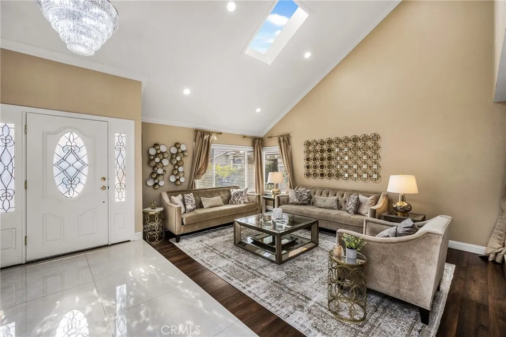 22 Hunter, Irvine, CA 92620 - Photo 4 of 44, Irvine, CA