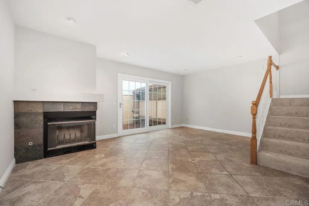 https://cdn.realtyfeed.com/cdn/127/306642465/1ec800426700867f18b6cf87f3d92ada.webp