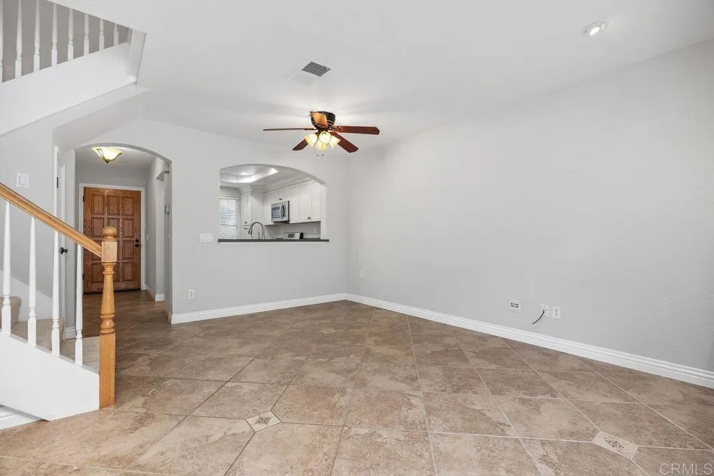 https://cdn.realtyfeed.com/cdn/127/306642465/410be447ae8800c14edd4bee650adf29.webp