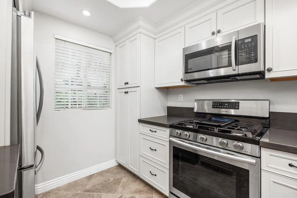 https://cdn.realtyfeed.com/cdn/127/306642465/7b18fa5306470992ca80dc5994ab6c68.webp