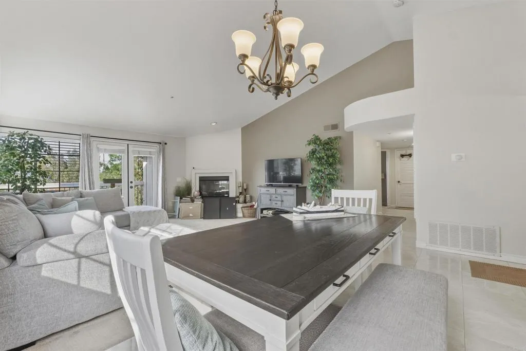 Photo #7: NDP2601386 Listing: Photo #7