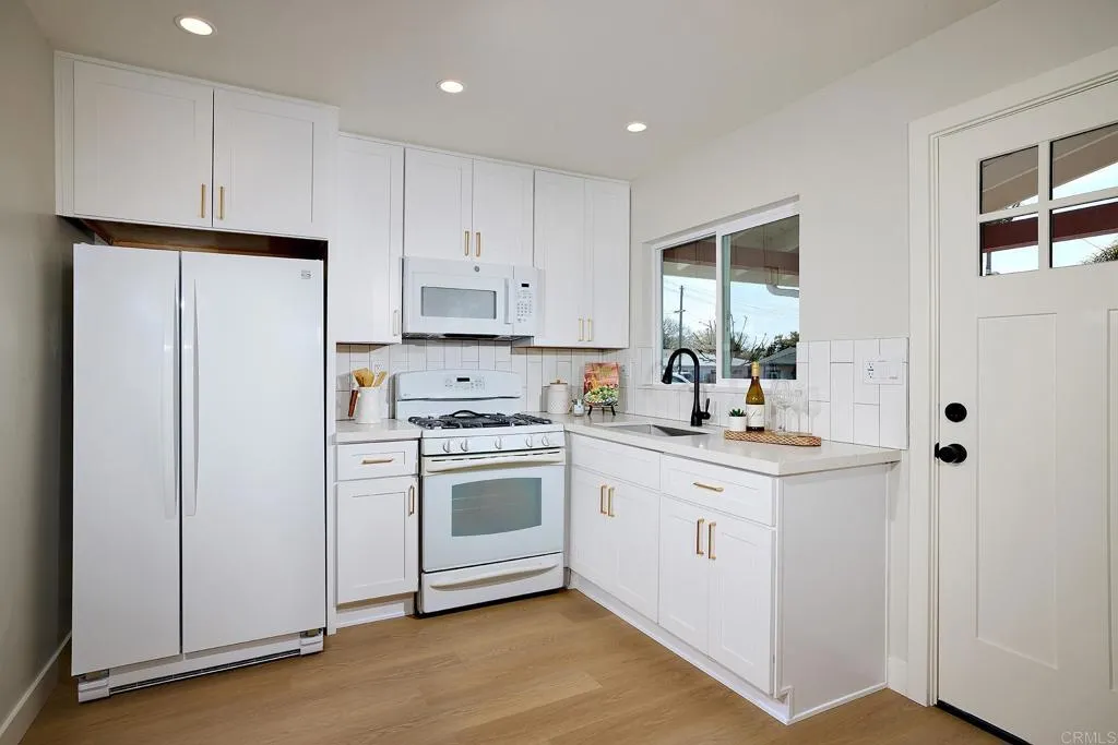 Photo #34: NDP2601389 Listing: Photo #34