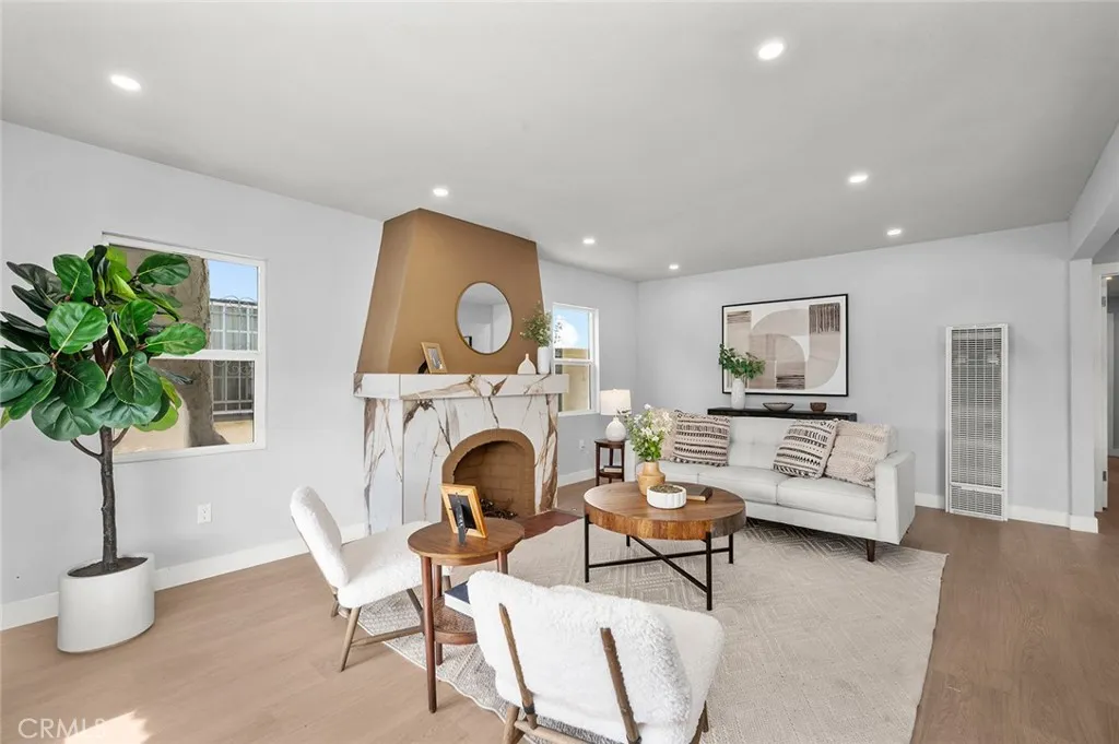 2049 W 71st Street, Los Angeles, CA 90047 - Photo 4 of 39, Los Angeles, CA