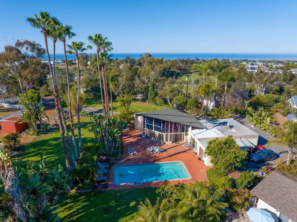 https://cdn.realtyfeed.com/cdn/127/306642532/2775cc7cffe09b9af0da261873bb91d0.webp