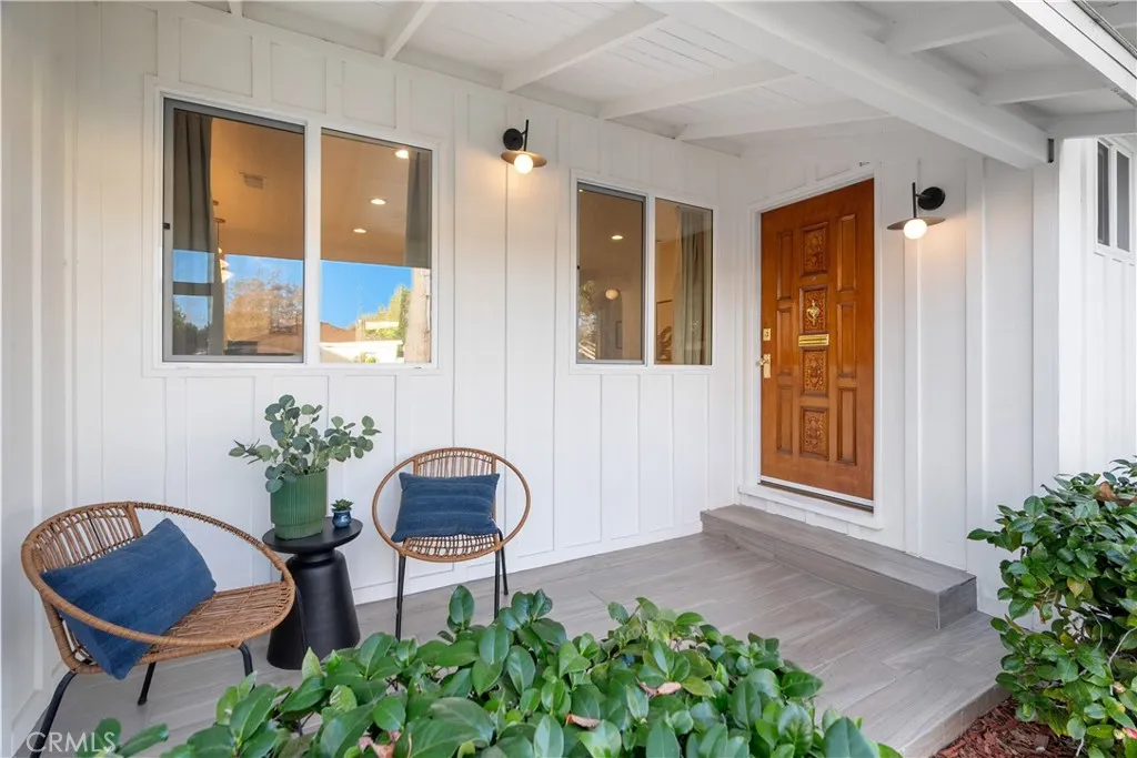 5625 Saint Clair Avenue, Valley Village, CA 91607 - Photo 3 of 37, Valley Village, CA