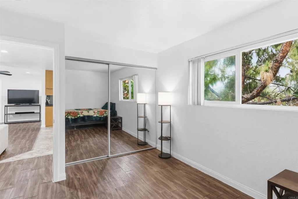 https://cdn.realtyfeed.com/cdn/127/306642630/e5a1958136cef051f49c2ad4770c1d31.webp
